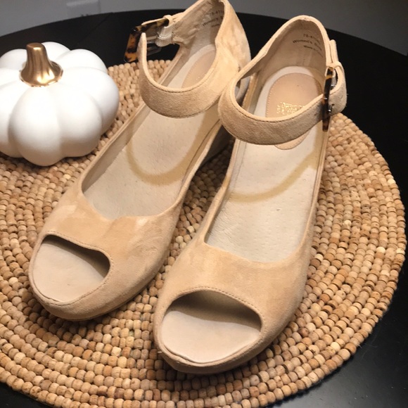 🎁Johnston & Murphy Suede Wedge Sandal SZ 8.5 - Picture 2 of 8